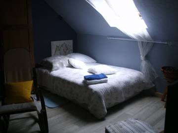 Chambre d’hôte pour 2 personnes, avec jardin à Saint-Julien-sur-Cher
