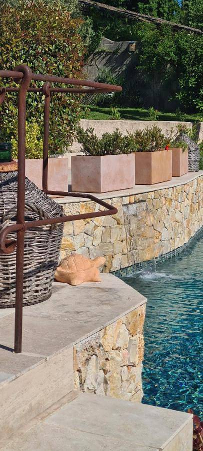 Chambre d’hôte pour 2 personnes, avec jardin et piscine à Saint-Paul-de-Vence - 4