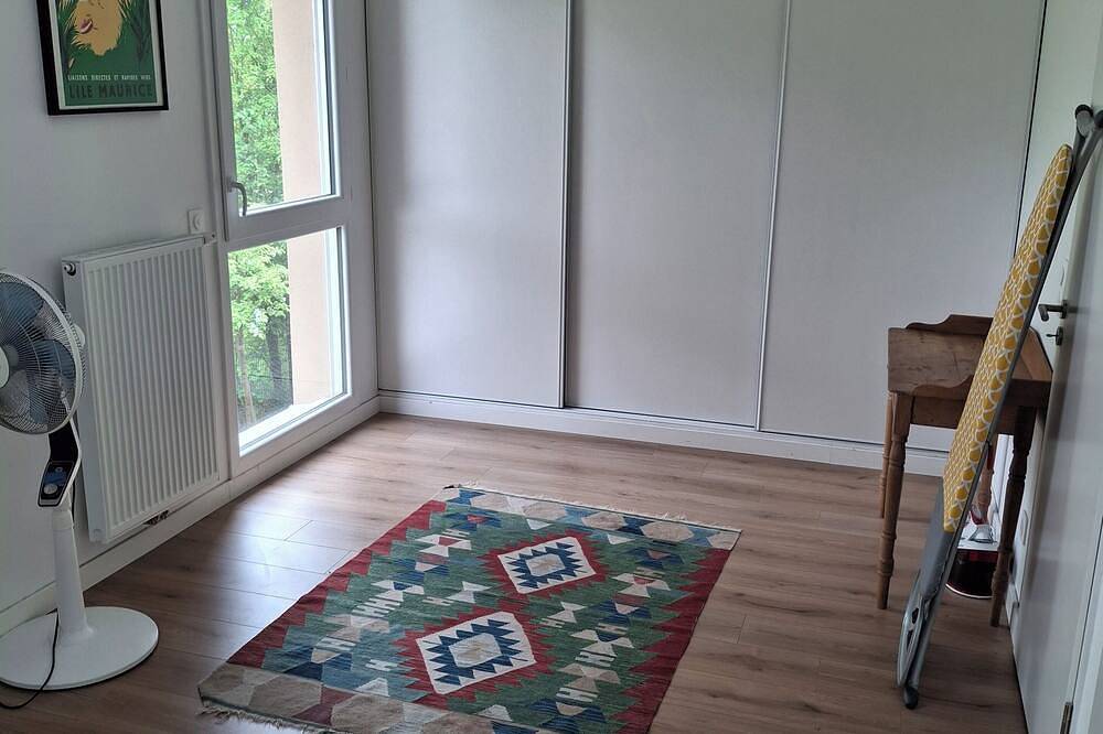 House with garden, parking, near tramway 20 minutes from Bordeaux center in Le Bouscat, Región de Burdeos