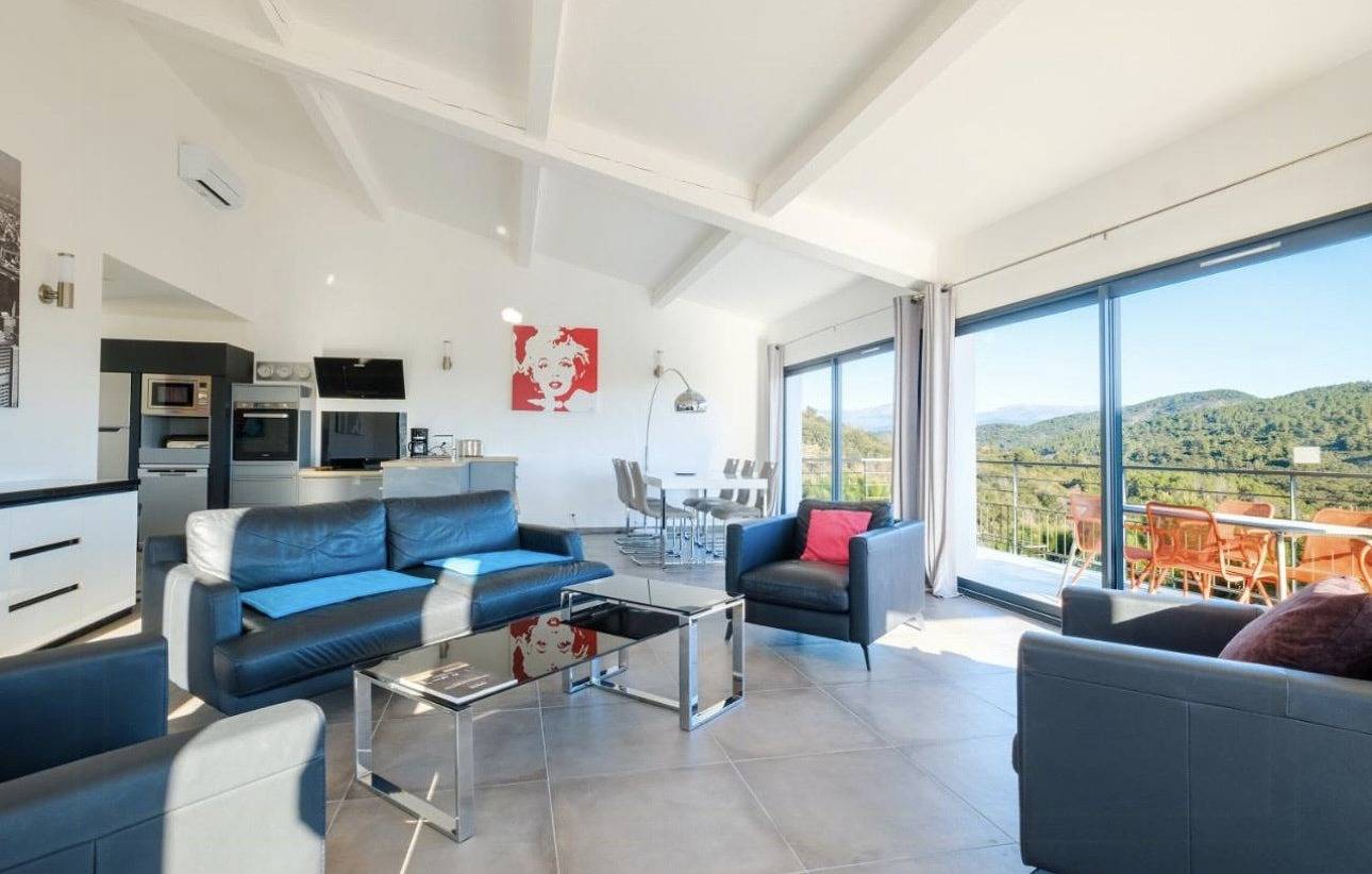 Villa mit Meerblick und Infinity-Pool in Les Adrets-de-l'Estérel, Massif de l'Esterel