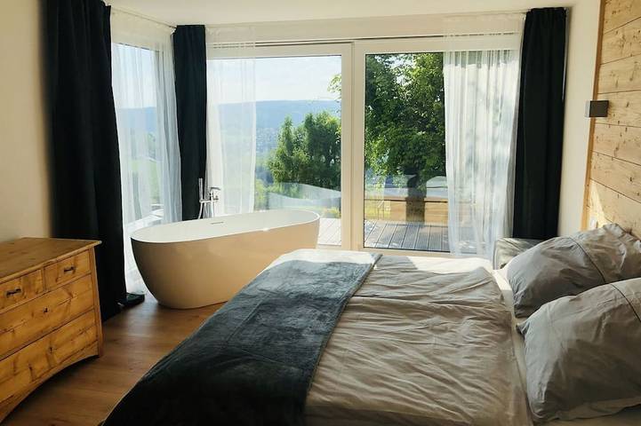 Ferienhaus für 10 Personen, mit Garten und Terrasse sowie Sauna in Klingenthal - 2