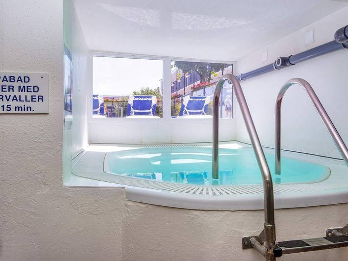 Ferienwohnung für 8 Personen, mit Balkon/Terrasse und Whirlpool sowie Pool und Sauna in Djursland