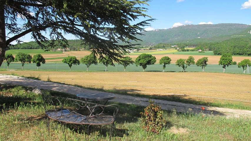 Location de vacances pour 10 personnes, avec piscine et jardin, animaux acceptés à Vaunaveys-la-Rochette - 3