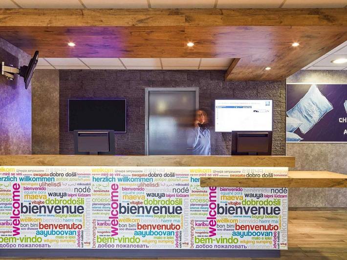 Hôtel pour 3 personnes, avec terrasse et jardin, animaux acceptés dans Aeroport Marseille Provence - 4