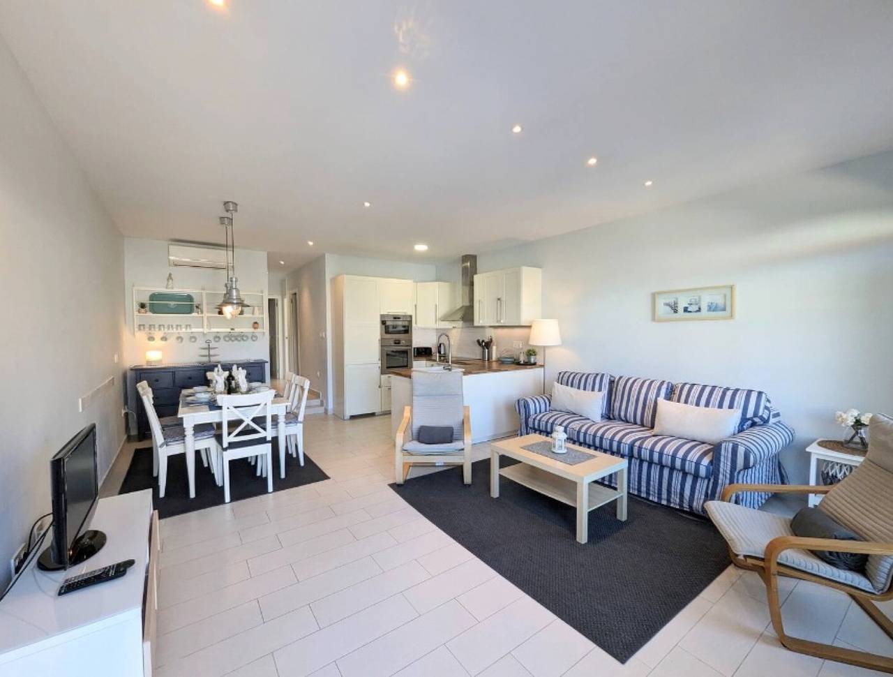 Bungalow para 4 Personas en Torrevieja, Provincia de Alicante