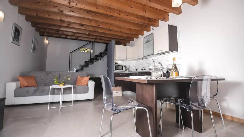 Ferienhaus für 4 Personen, mit Garten in Gargnano