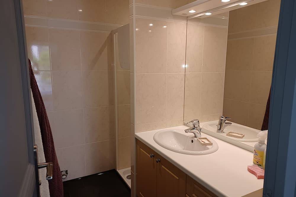 3 bedroom private vacation home in saint-raphaã«l in Saint-Raphaël, Massif de l'Esterel