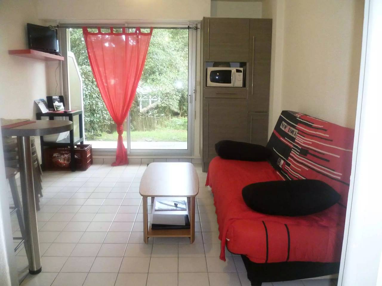 Studio entier, Pornichet - Centre Gare - Studio Cabine 4 Personnes in Pornichet, Côte d'Amour