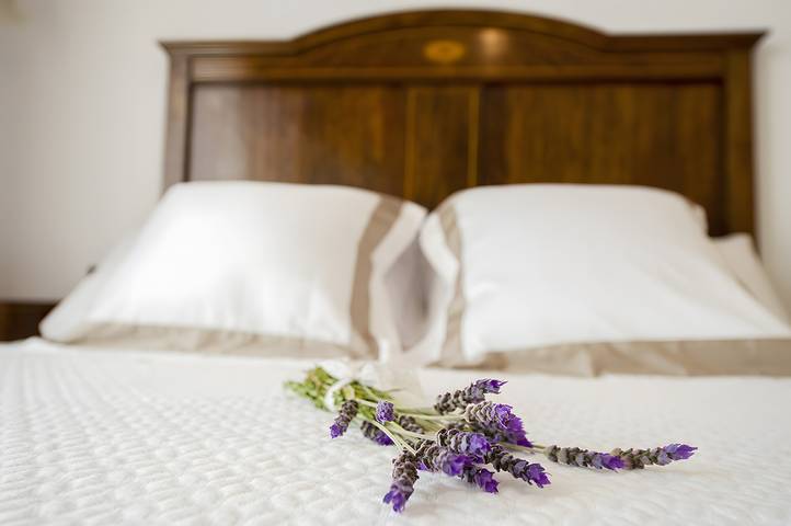 Casa rural con piscina para 2 personas, con balcón y jardín en Alt Penedès - 4