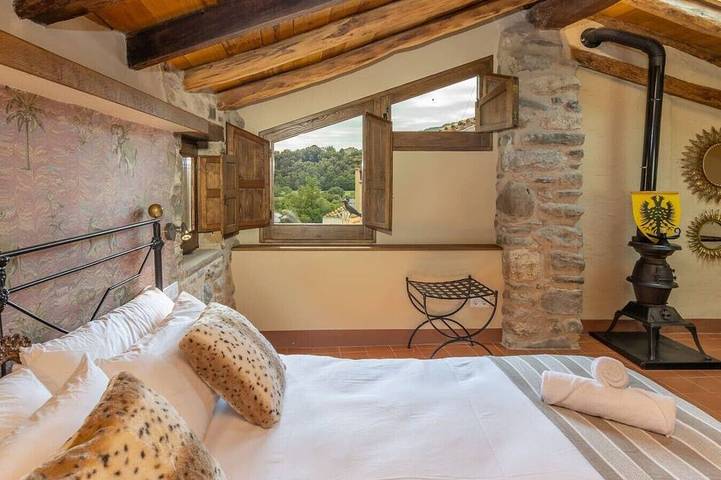 Exclusiva casa histórica en Besalú | A/C | Wi-fi in Besalú, Garrotxa