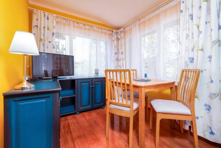 Ferienwohnung für 3 Personen, mit Ausblick und Garten in Thiessow - 4