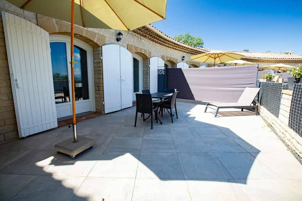 Apartamento entero, Apartment \"Perle et Nuage in Sainte-Tulle, Parque natural regional del Luberon