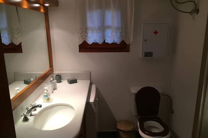 Location de vacances pour 4 personnes, avec balcon et jardin dans Andros - 4