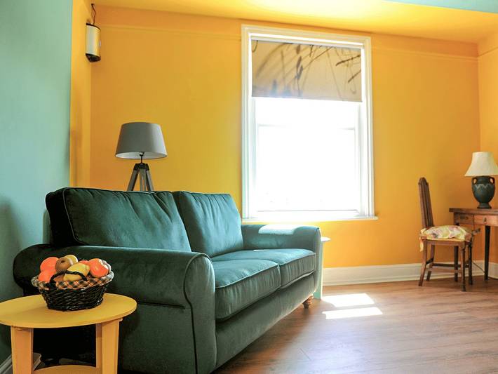 Holst Apartment in Cheltenham, Gloucestershire