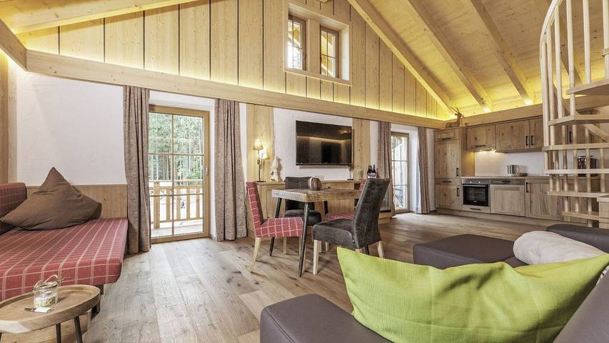 Ferienhaus für 6 Personen, mit Sauna und Garten sowie Whirlpool, mit Haustier in Ainring