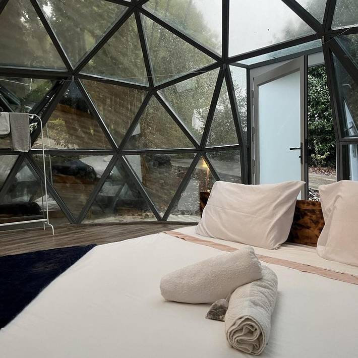 Albergue para 2 personas, con Terraza y Jacuzzi además de Jardín y Piscina en Terra-Cha - 2