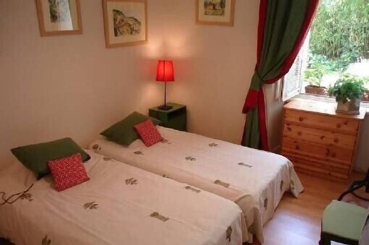 Villa pour 8 personnes, avec Balcon et Jardin dans les Pyrénées - 2