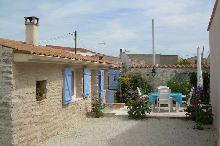 Maison de vacances pour 4 personnes, avec jardin ainsi que piscine et jacuzzi sur l' Île d'Oléron