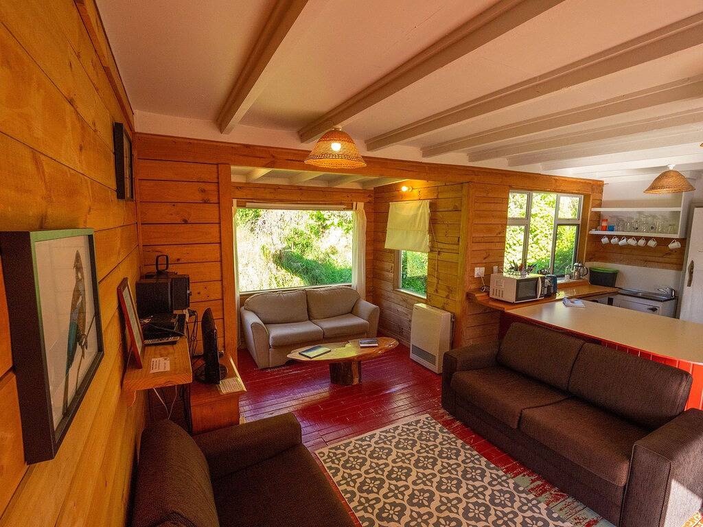 Leichte Annies Strandkabine in West Coast (Neuseeland)