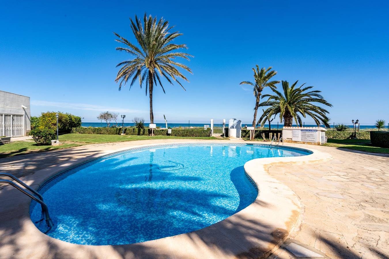 Holiday Rental for 4 People in Las Marinas, Dénia