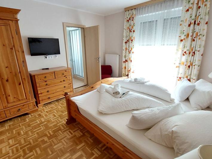 Ferienwohnung für 4 Personen, mit Balkon und Garten am Wörthersee - 3