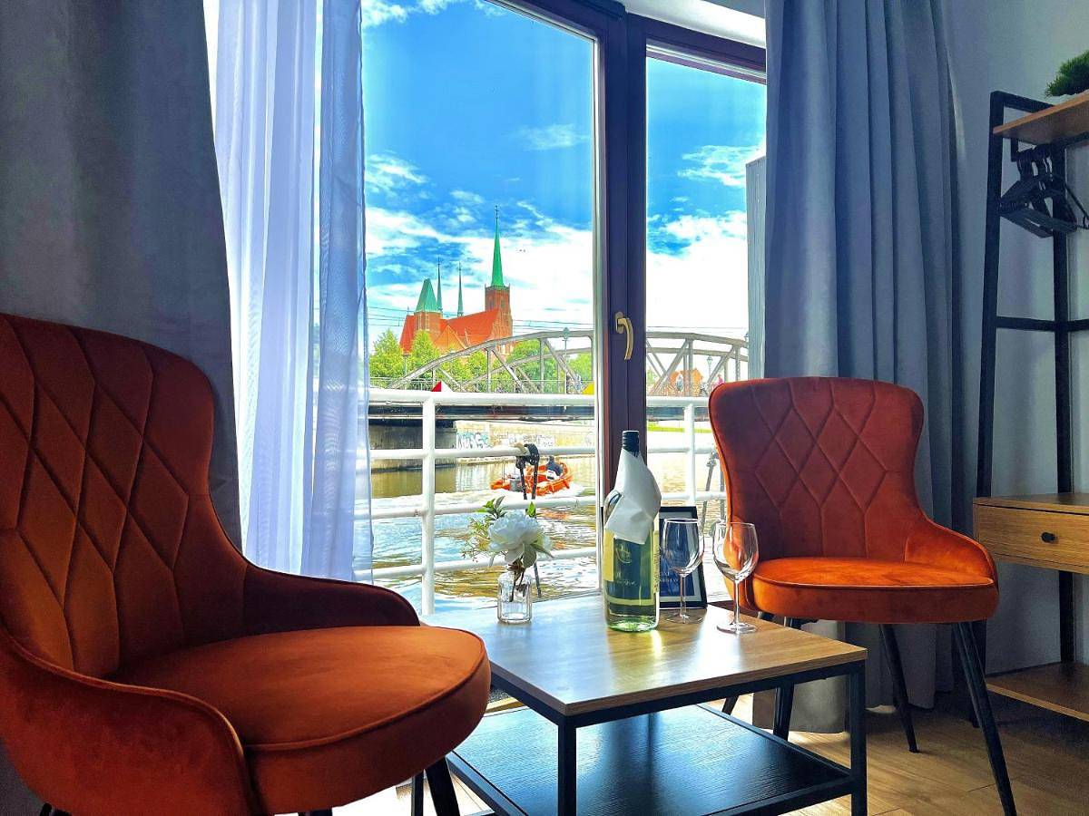 Great Polonia River Boat Apartments Wrocław in Wrocław, Dolny Śląsk