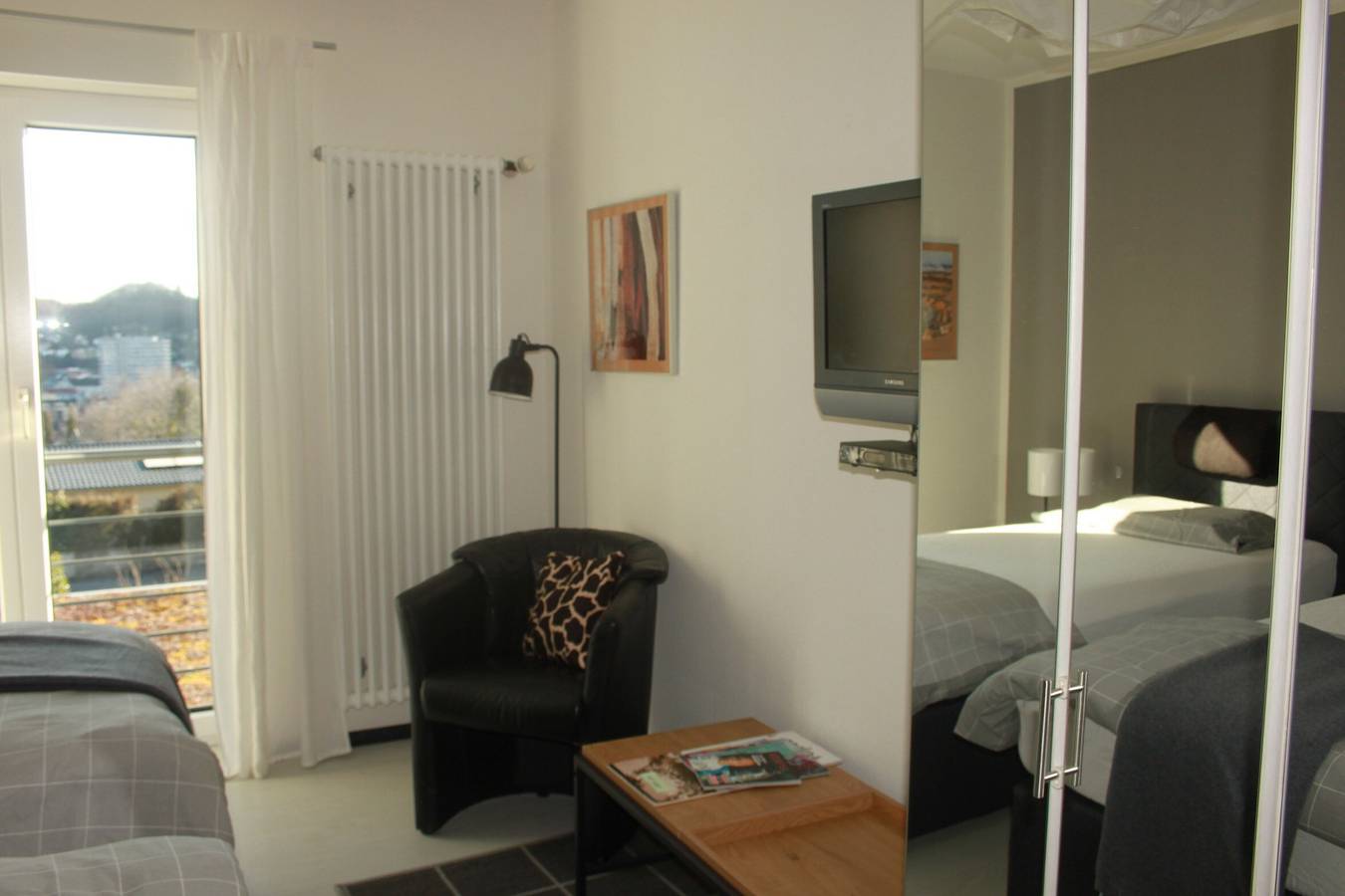 Ganze Wohnung, Apartment '2-Raum-A43 mit Küche', Gemeinschaftsgarten & Wlan in Lörrach, Südschwarzwald