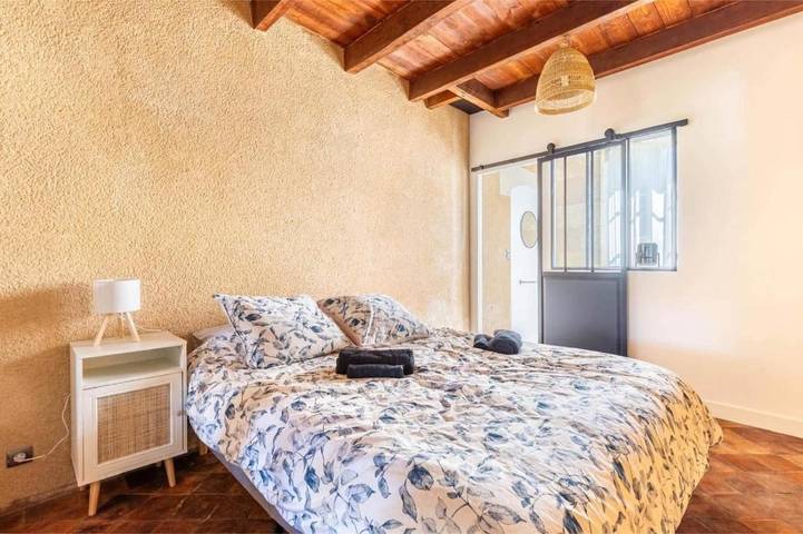 Location de vacances pour 2 personnes, avec piscine et sauna ainsi que jardin et terrasse à Saint-Savin (Gironde) - 4
