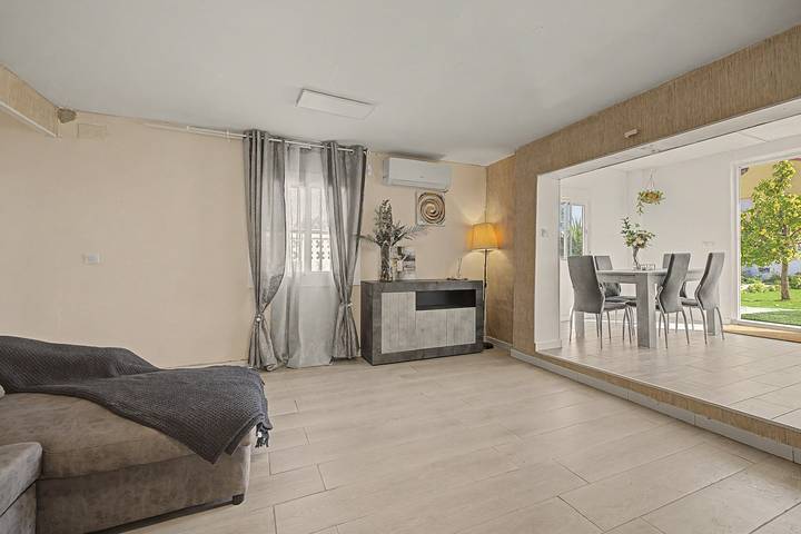 Casa vacacional 'La Herradura' con piscina privada, jardín privado y aire acondicionado in La Bisbal del Panadés, El Penedès