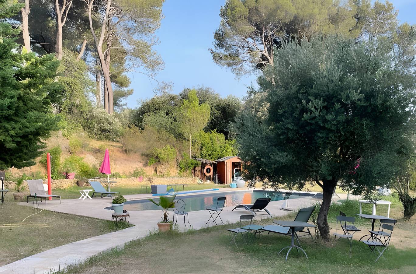 Ganze Wohnung, Évasion und Komfort in Aubagne mit Gemeinschaftspool in Aubagne, Marseille und Umgebung