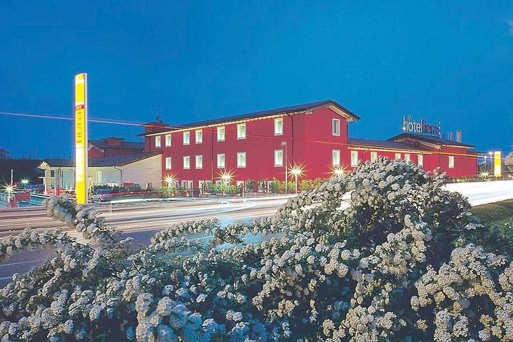 Hotel para 2 personas, con jacuzzi - 1