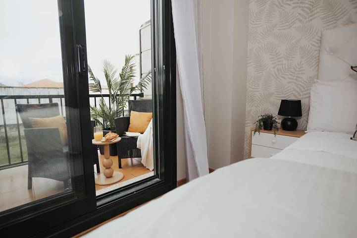 Ganze Wohnung, Komfortables Apartment Playa Riasón mit Frühstück und 2 Fahrrädern in Praia dos Tarais (A Illa de Arousa), A Illa de Arousa