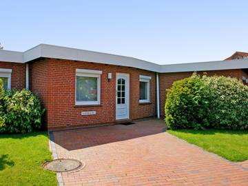 Ferienhaus für 4 Personen, mit Terrasse und Garten in Norddeich