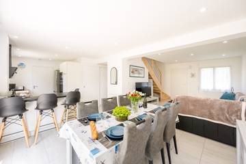 Gîte pour 6 personnes, avec terrasse et jardin dans Dahouët