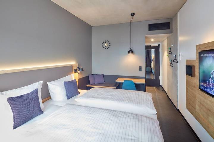 Hotel für 4 Personen, mit Terrasse und Garten in Kreuzberg Berlin