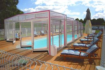 Gîte pour 6 personnes, avec piscine et jardin à Saint-Simon-de-Bordes