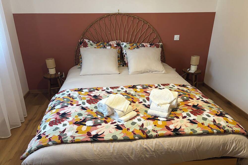 Small house, just a few minutes from Lac du Der! Welcome to L'Escapade du Der in Puellemontier, Haute-Marne