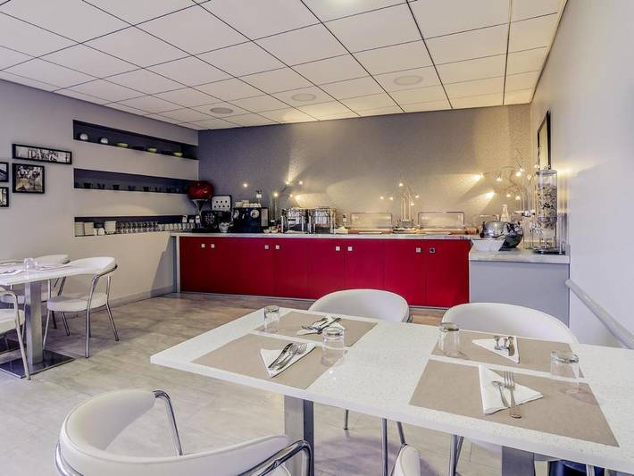 Hôtel pour 2 personnes, animaux acceptés à Cergy - 2