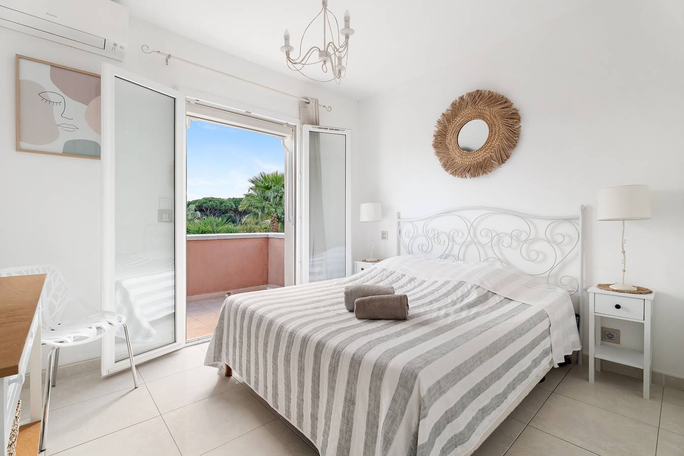 Villa les Citronniers - Piscine, 100 m de la plage in La Nartelle, Sainte-Maxime