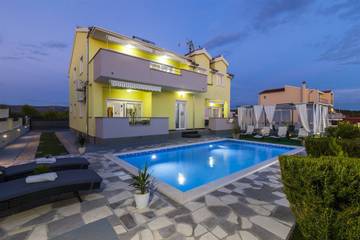 Dom dla 10 osoby w Brodarica, Żupania szybenicko-knińska, Zdjęcie 2