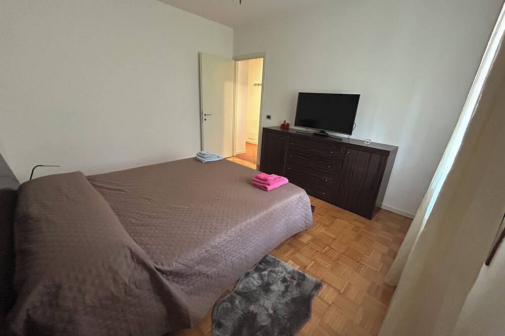 Apartamento entero, Apartment located on the ground floor within walking distance of the center of Abano Terme. in Abano Terme, Colinas Eugâneas