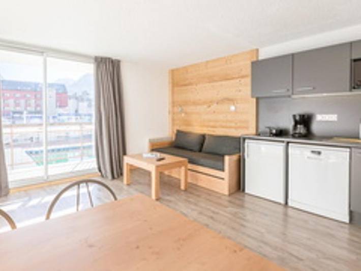 Location de vacances pour 4 personnes, animaux acceptés dans Office De Tourisme Des Deux Alpes Front De Neige - 2