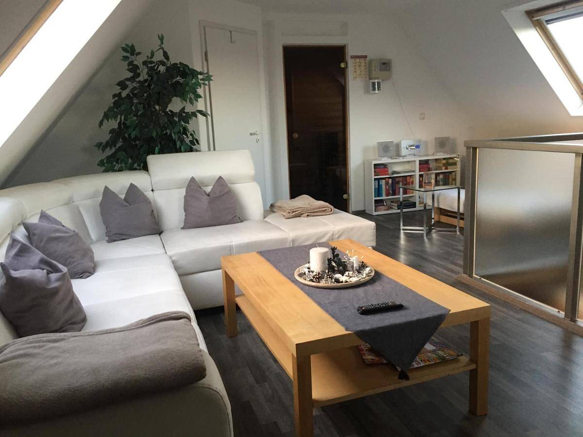 Ganze Wohnung, Duplex Apartment in Kreuzmönchdorf, Nettetal