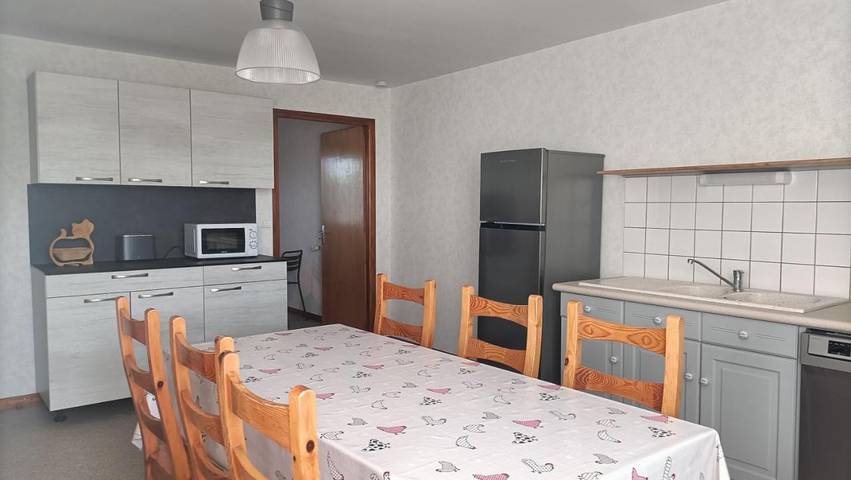 Gîte pour 2 personnes, avec vue dans Tavaux