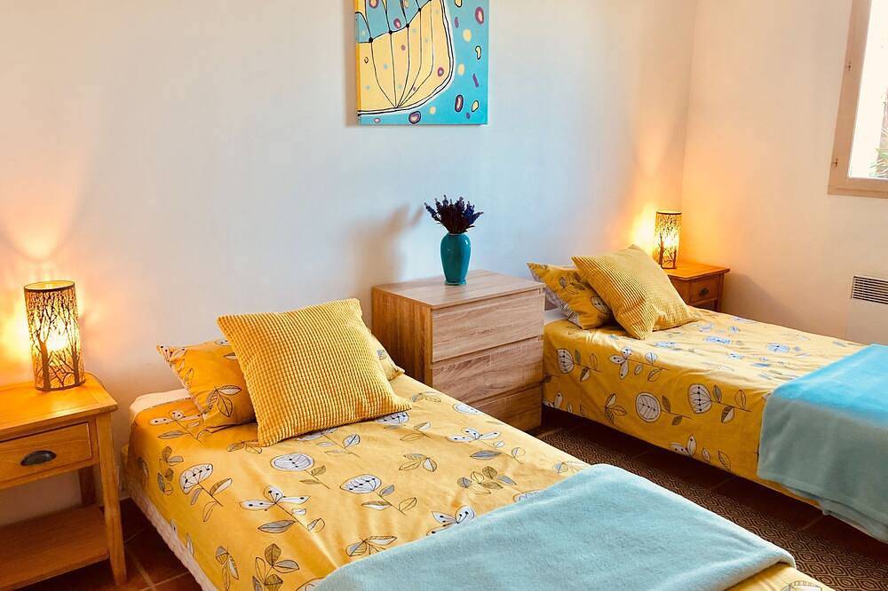 Belle villa contemporaine de 2 chambres avec piscine privée et vue imprenable in Durban-Corbières, Côte méditerranéenne (France)