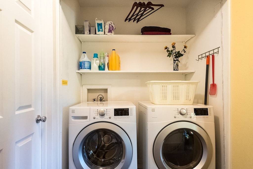 Bunte Duplex - 2 blks zu parken, Quellen, Wanderwege, Fluss, Bootfahren; 2 mi bis Dt! in Austin, Travis County