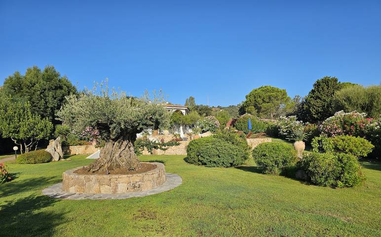 Villa für 11 Personen, mit Garten in Italien - 4