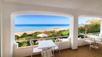 Villa pour 7 personnes, avec vue sur l’océan ainsi que terrasse et piscine, animaux acceptés à Albufeira