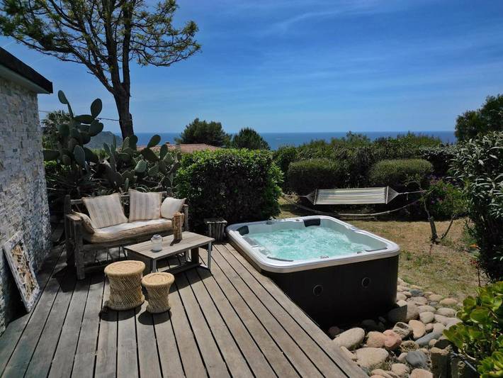 Chambre d’hôte pour 4 personnes, avec jardin ainsi que jacuzzi et piscine en Corse-du-Sud - 2