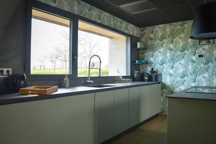 Location de vacances pour 6 personnes, avec jardin ainsi que piscine et sauna à Plédéliac - 2